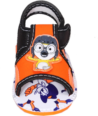 

victory kats Boys & Girls Velcro Flats(Black, Orange