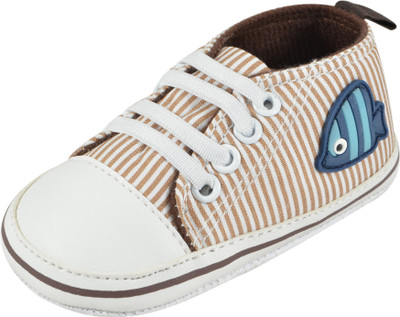 

Instabuyz Boys & Girls Lace Sneakers(White