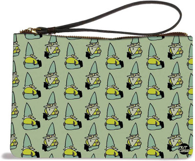 

Nutcase Gnome Green Pouch(Multicolor)