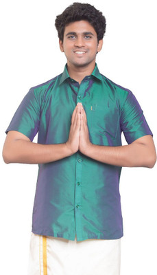 THANGAMAGAN Men Solid Formal Green Shirt