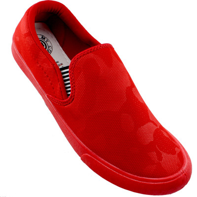 

Claptrap Slip On Sneakers For Men(Red