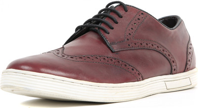 

LAWMAN PG3 Casuals For Men(Maroon