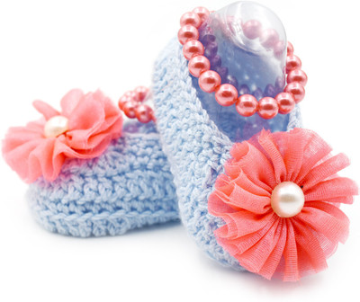 

Magic Needles Handmade Soft Sole Prewalker 4206_3-6 Months Booties(Toe to Heel Length - 11 cm Light Blue)