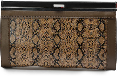 

Alria Casual Brown Clutch