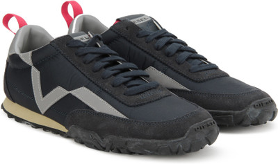 

Diesel PAGODHA PAGODHA Sneakers For Men(Navy, Purple, T6063