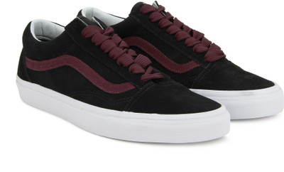 

Vans Old Skool Sneakers For Men(Black, Maroon, Red
