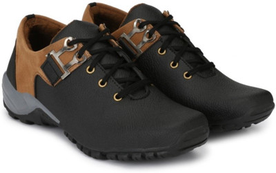 

Big Fox Hiker Casuals For Men(Black