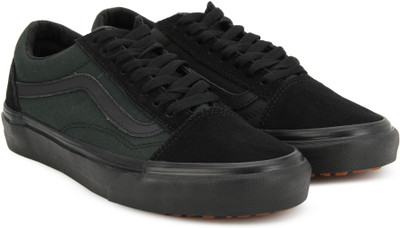

Vans Old Skool UC Sneakers For Men(Multicolor, Black