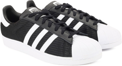 

ADIDAS ORIGINALS SUPERSTAR Sneakers For Men(Black, Cblack/ftwwht/cblack