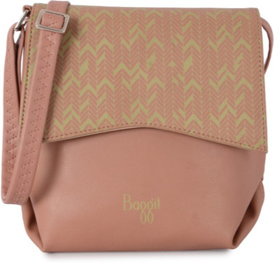 

Baggit Women Casual Pink PU Sling Bag