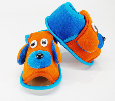 

Aayat Kids Booties(Toe to Heel Length - 12 cm Multicolor)