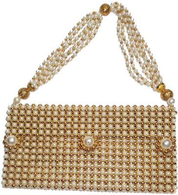 

Gorgeous_U Party Gold Clutch