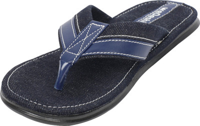 

WeDeshi Men Dark Blue Casual