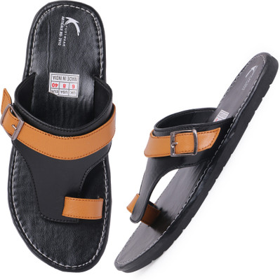 

Kaneggye Men Multicolor Flats