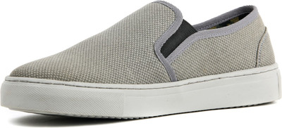 

LAWMAN PG3 Canvas Shoes For Men(Grey