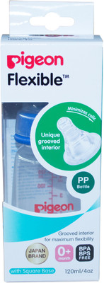 Pigeon Flexible Plastic feeding bottle - 120 ml(Blue)