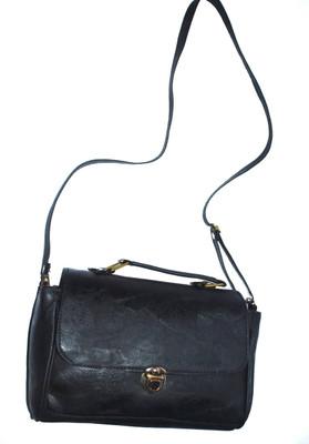 

Krishna Shoulder Bag(Black)
