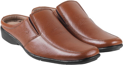 

Metro Men 23,Tan Flats