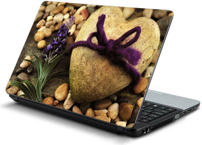 

Pixelz Love Theme Heart Vinyl (Matte) Laptop Decal 15.6