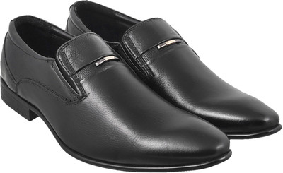 

Metro Trendy Slip On For Men(Black, 11;black