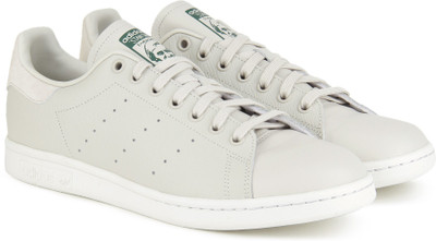 

ADIDAS ORIGINALS STAN SMITH Sneakers For Men(Grey, Chapea/chapea/cgreen