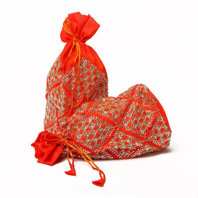

Kolorfish Sequence Square Indian Vibrant & Designer, Traditional Potli for Party-Wedding-Festival Gifting/ Jewellery Pouch/ Coin Pouch/ Make up bag Orange 5 pieces Potli(Orange)