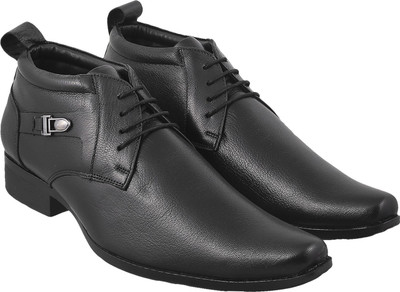 

Metro Trendy Lace Up For Men(Black, 11;black