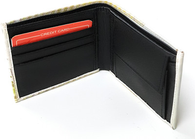

11e Men Green Artificial Leather Wallet(4 Card Slots)