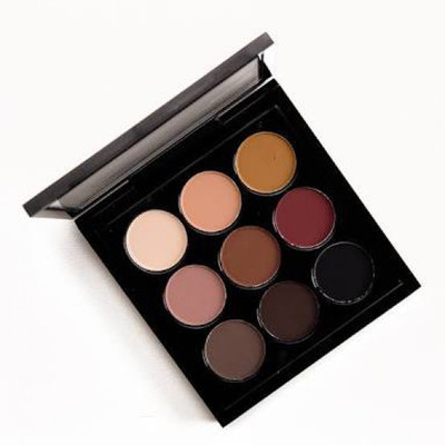 

Imported WOMENSHOPPY SWEET TIME 9 EYESHADOW 0.3 g(MULTICOLOR)