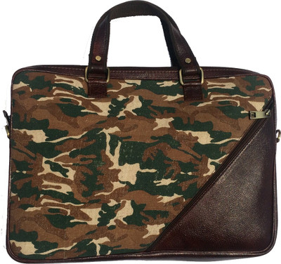 

Papercup 17 inch Laptop Case(Multicolor), Khaki