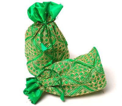 

Kolorfish Sequence Square Indian Vibrant & Designer, Traditional Potli for Party-Wedding-Festival Gifting/ Jewellery Pouch/ Coin Pouch/ Make up bag Green 5 pieces Potli(Green)