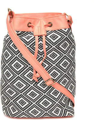 

Kanvas Katha Women Casual Multicolor Acrylic, PU Sling Bag