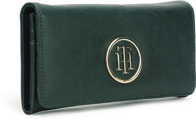 

Tommy Hilfiger Casual Green Clutch