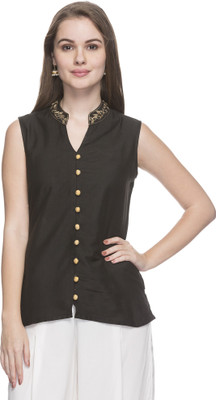 32 OFF on FBB Ateesa Women Solid Frontslit Kurta Black on