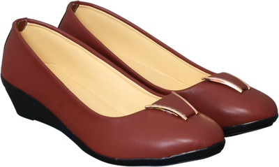

Preili's Women Burgundy Bellies