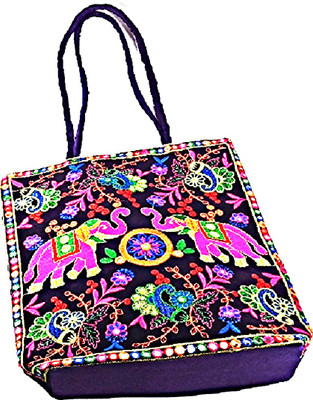 

ARe Women Casual Multicolor Cotton, Velvet Sling Bag