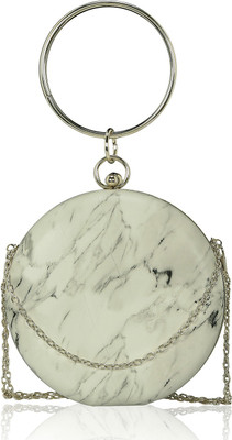 

Kleio Party Silver Clutch