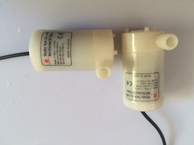 

Robocraze Micro DC 3-6V Micro Submersible Mini Water Pump For Fountain Garden (DIY Project)(White)