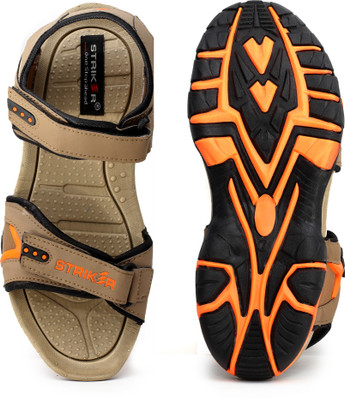 

Striker Men Beige Sandals