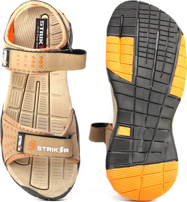 

Striker Men Beige Sandals