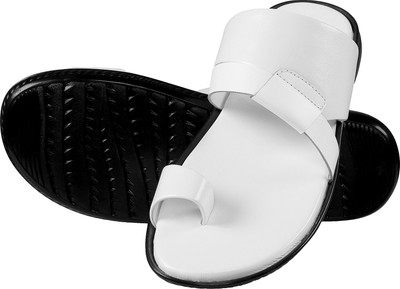 

Shoe Bazar Men White Flats