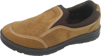 bata canvas shoes for mens