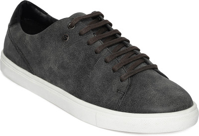 

SCENTRA Sneakers For Men(Grey