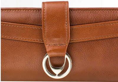 

Hidesign Women Casual Tan Genuine Leather Wallet(1 Card Slot)