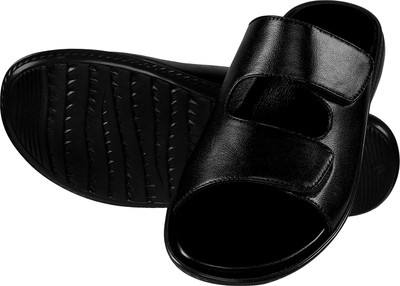

Shoe Bazar Men Black Flats