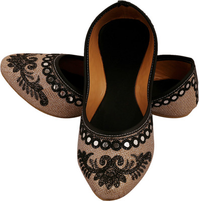 DFR Gold glitter with mirror work Jutis For Women(Black, Beige