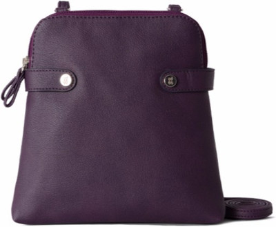 

Baggit Women Casual Purple PU Sling Bag