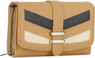

Giordano Casual Tan Clutch