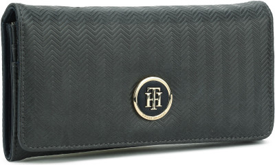 

Tommy Hilfiger Casual Grey Clutch