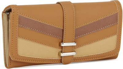 

Giordano Casual Tan Clutch